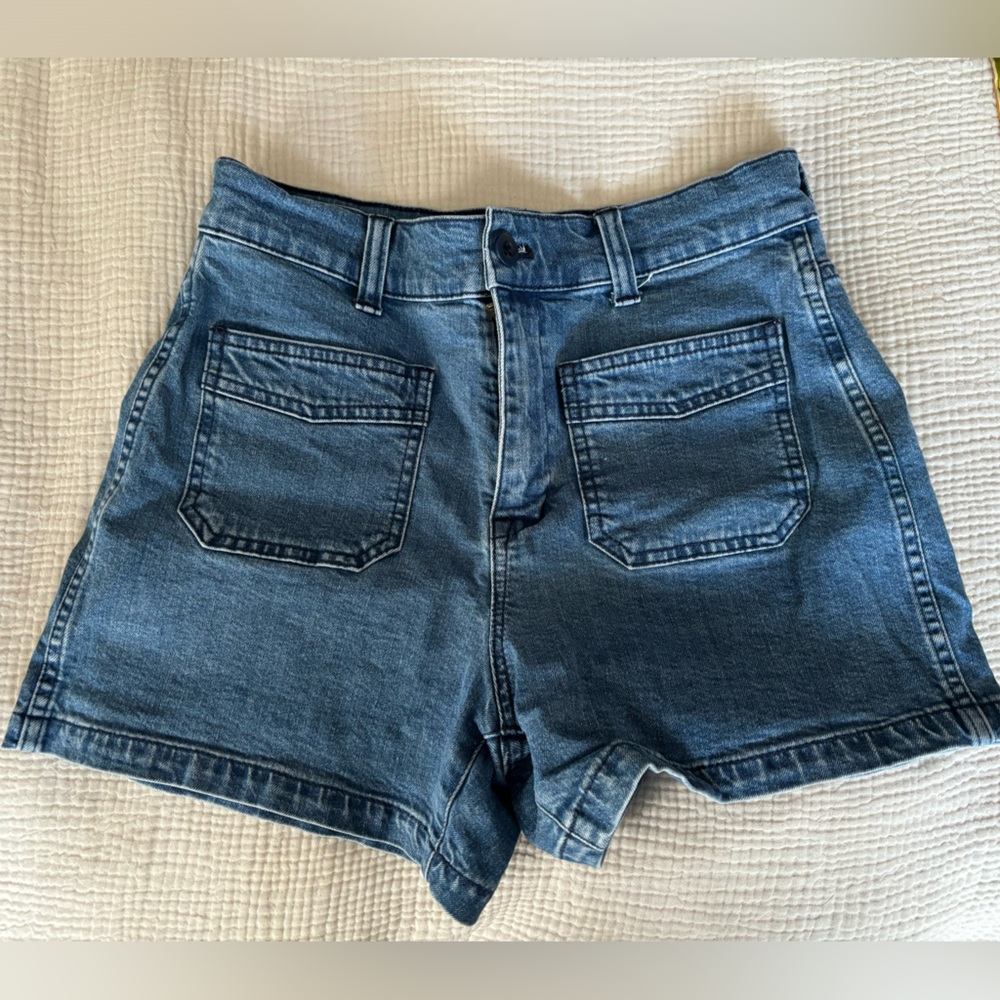 Madewell denim shorts with front pockets